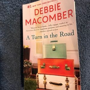 Debbie Macomber paperback book